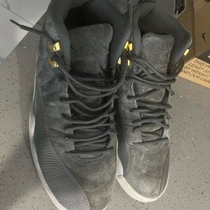 JORDAN 12 MENS SIZE 9.5